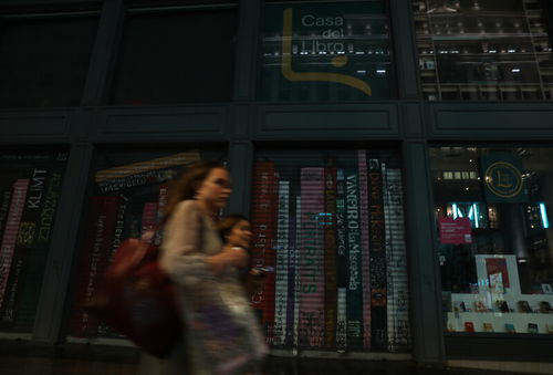 電影攝制服務(wù) 從創(chuàng)意到銀幕的專(zhuān)業(yè)指南